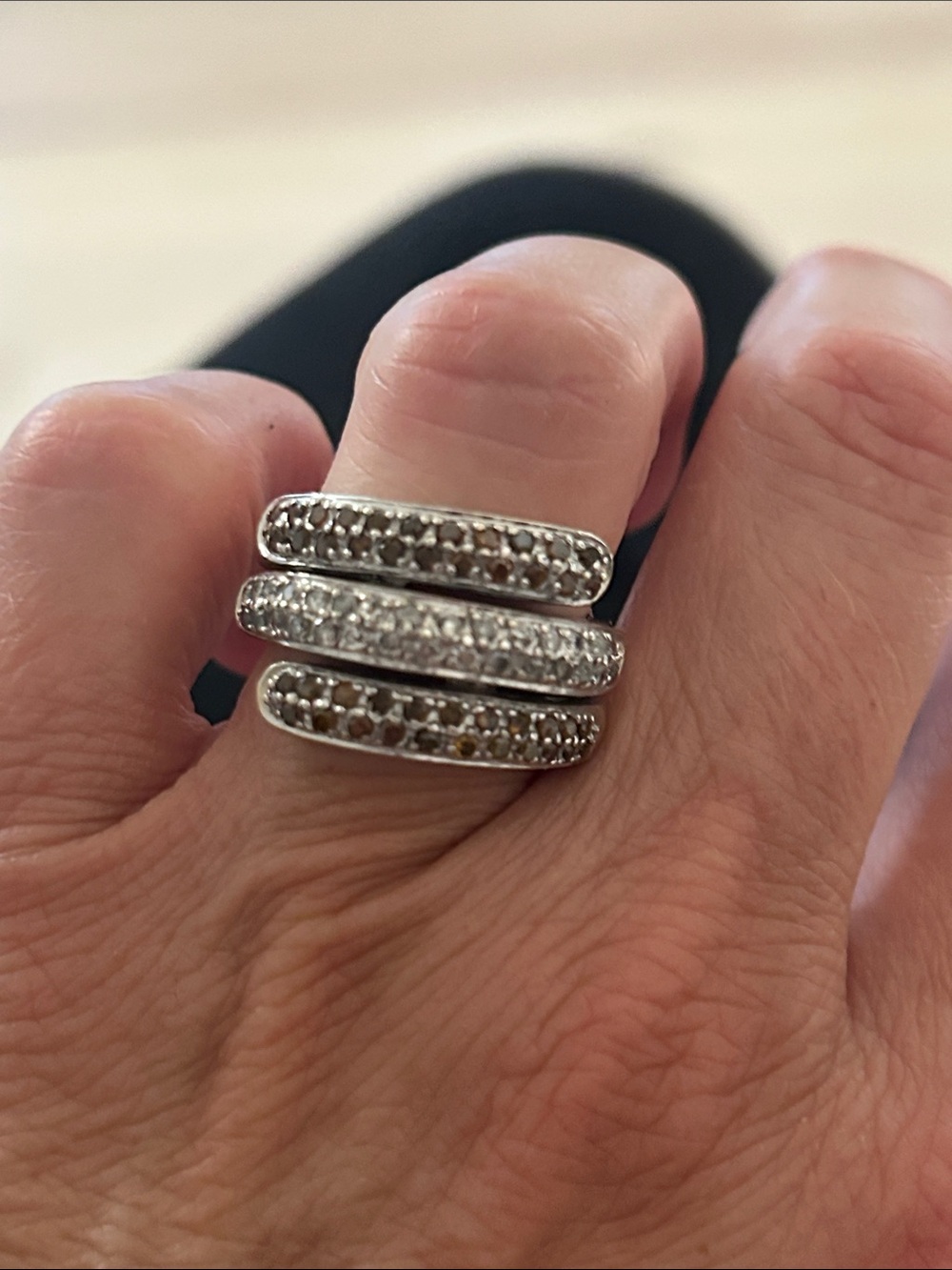 10K Gold  size7,5 Triple Row Pave Band Ring Two-Tone Stones Dimonds and Citrine